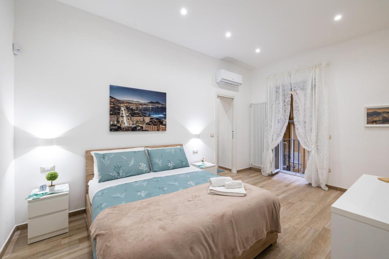 Adelis Case Vacanza Napels Buitenkant foto